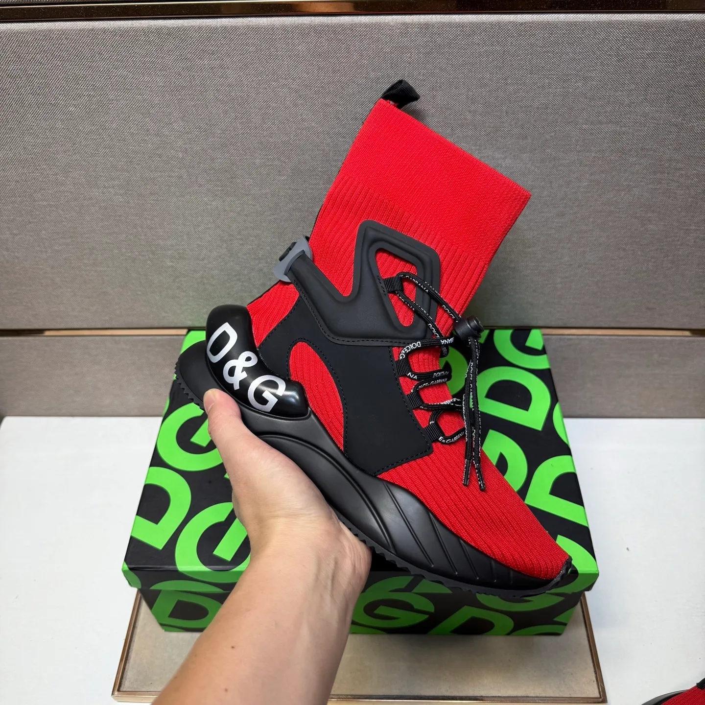 ⬛️Men's men's shoes💰p420【DG～】couple casual shoes 2025z cabinet sales simultaneously 🔶Size: 36-44 #️⃣ 🔷2 colors🔜The upper is made of multi-material splicing➕Mesh lining, comfortable and breathable, sole: original comfortable and wear-resistant outsole, ⚠️real thing📱photographed🎬real thing is better📢📢📢